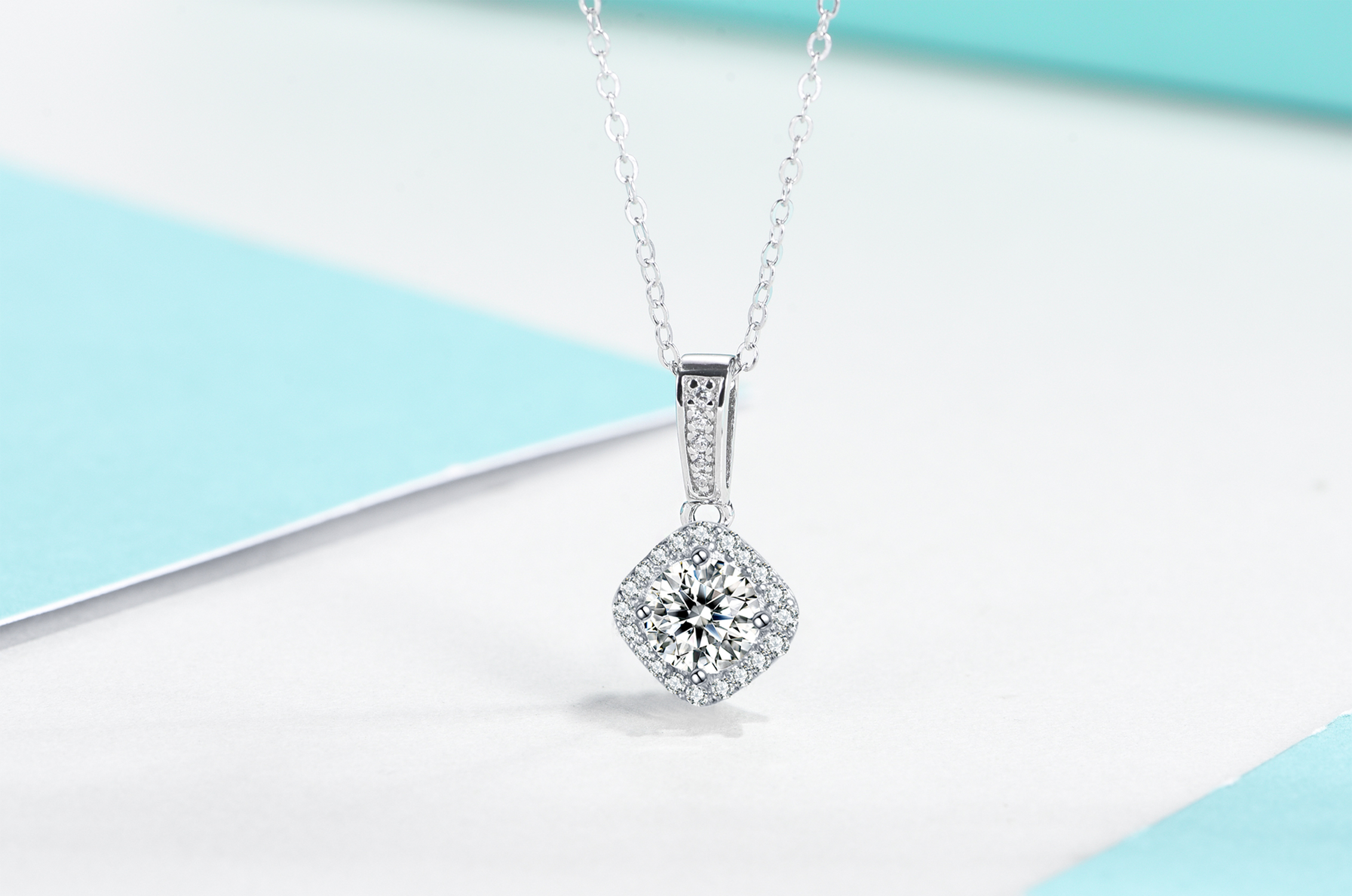 Collier Moissanite super brillant Pendentif étoiles en argent sterling 925 plaqué or 18 carats 