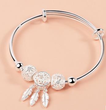 Alliage plaqué argent 999 niche en argent personnalisé Bracelet de villa de vent froid Bracelet en argent en gros