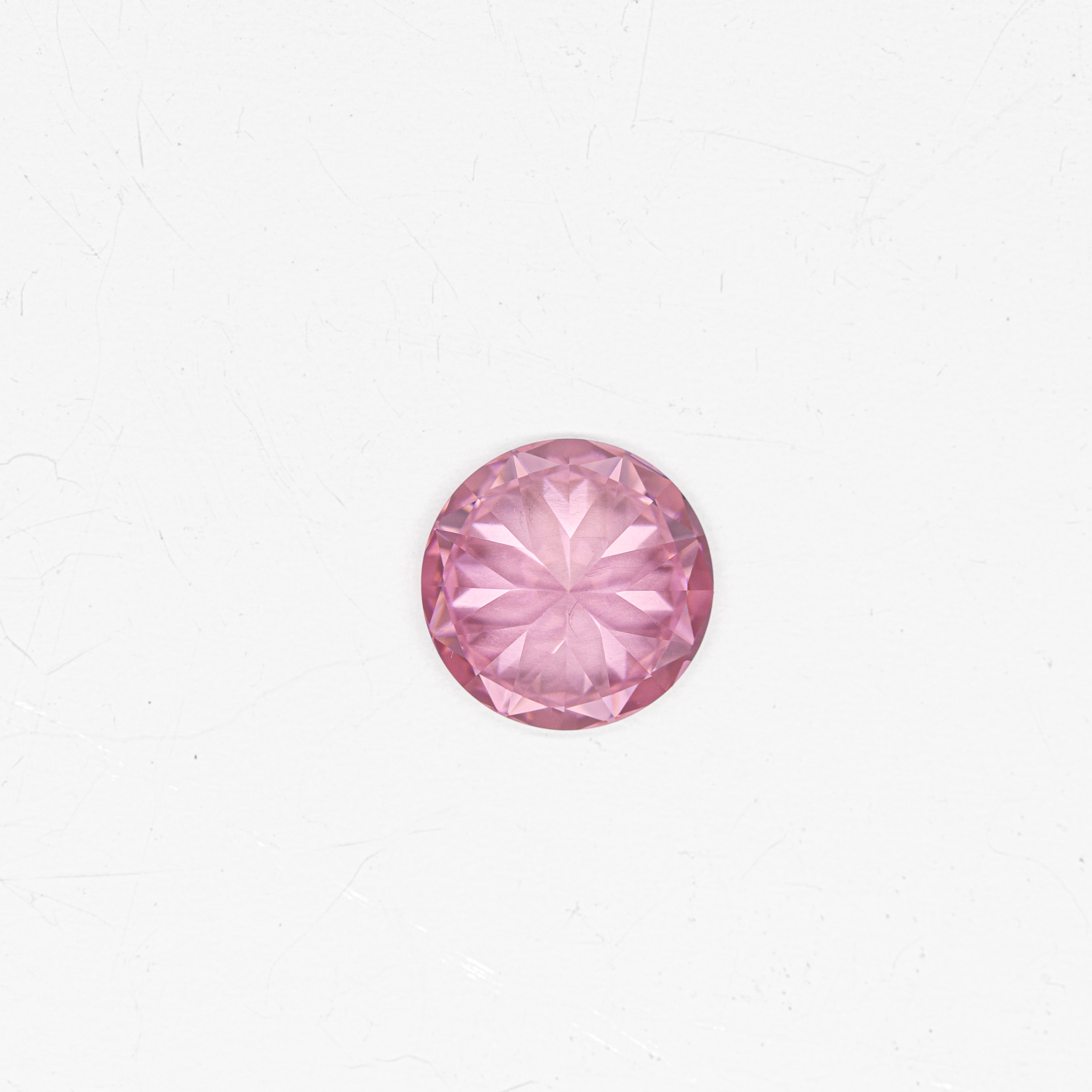 Diamant synthétique de moissanite rose cultivé en laboratoire de forme ovale de VVS pour des bijoux