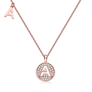 Série alphabétique Un joli collier en or rose