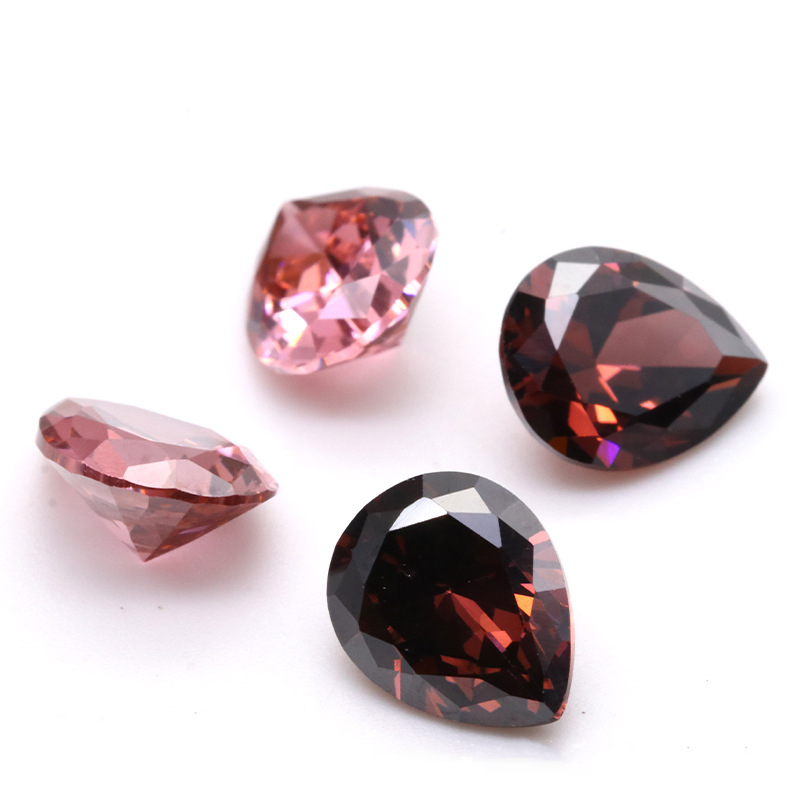 Vente en gros 3A Rouge en forme de poire VVS Cubic Zirconia