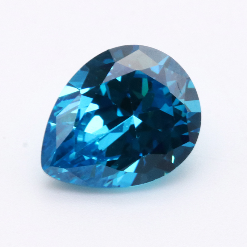 Zircon cubique VVS en forme de poire bleu chaud 3A