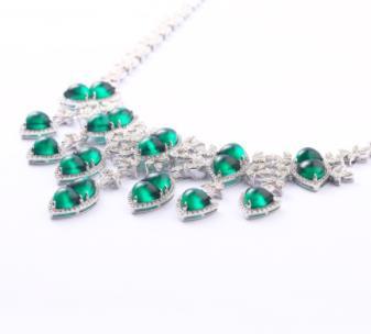 Collier de jade de Zambie Collier de bijoux de luxe en argent 925