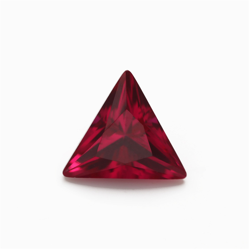 8 # Triangle Rouge Corindon Wuzhou Ratnapura Gemme Artificielle Rubis Synthétique