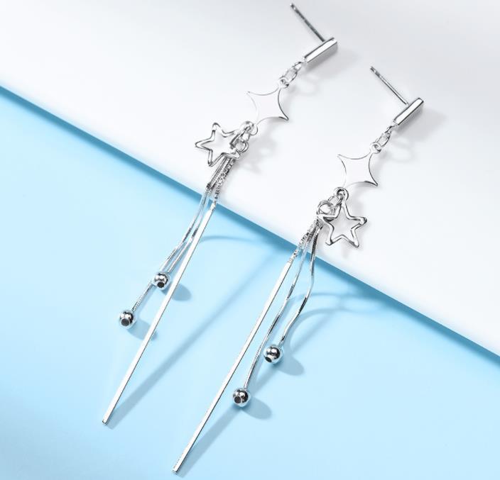 Boucles d'oreilles pop en argent sterling 925 avec pompon étoile