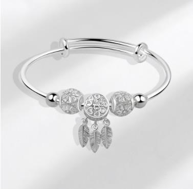 Alliage plaqué argent 999 niche en argent personnalisé Bracelet de villa de vent froid Bracelet en argent en gros