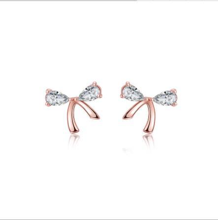 Boucles d'oreilles mignonnes pour femmes plaquées en argent sterling 925 Slender Bow