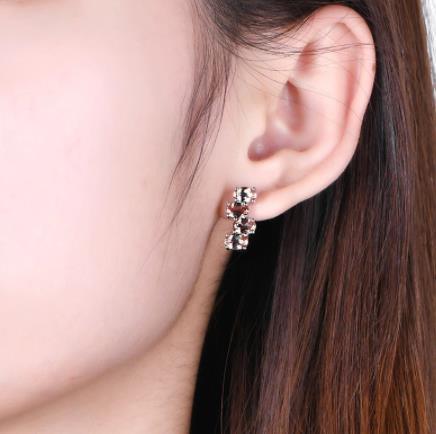 Boucles d'oreilles de mode pour femmes en argent sterling 925 avec personnalité de forme irrégulière