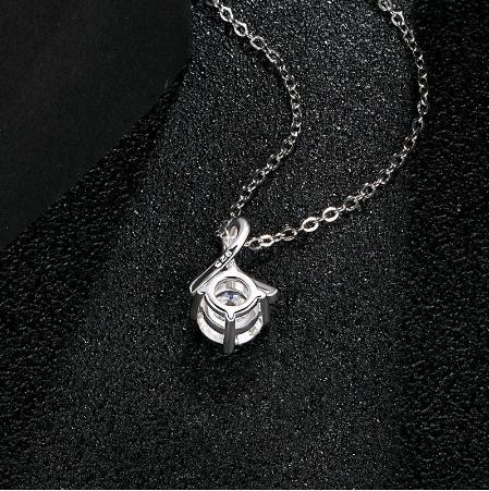 Excellente coupe passe couleur argent bonne clarté 925 collier pendentif en argent pour cadeau femme