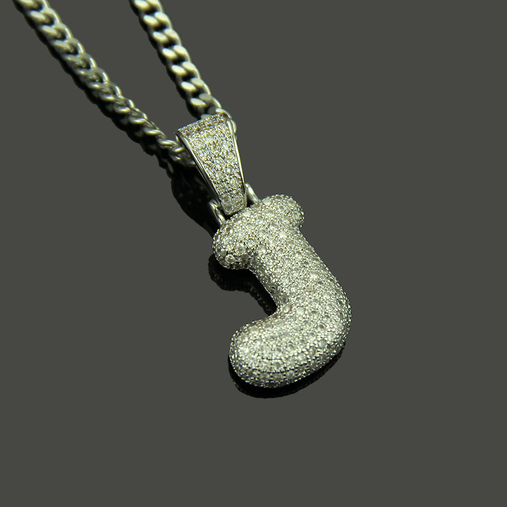 Collier en cristal incrusté de belles lettres en argent