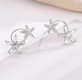 Boucles d'oreilles mignonnes plaquées or en argent sterling 925 avec fleur de vigne