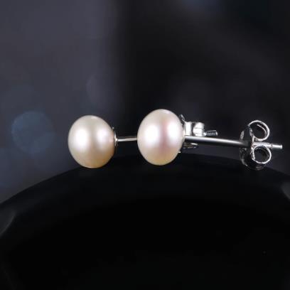 Nouvelles boucles d'oreilles élégantes en argent sterling 925 plaqué or au début du printemps 