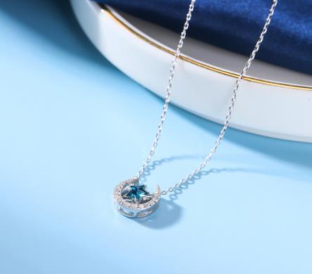 Le nouveau collier de diamants étoile à cinq branches 925 collier en argent sterling femme Zircon bleu