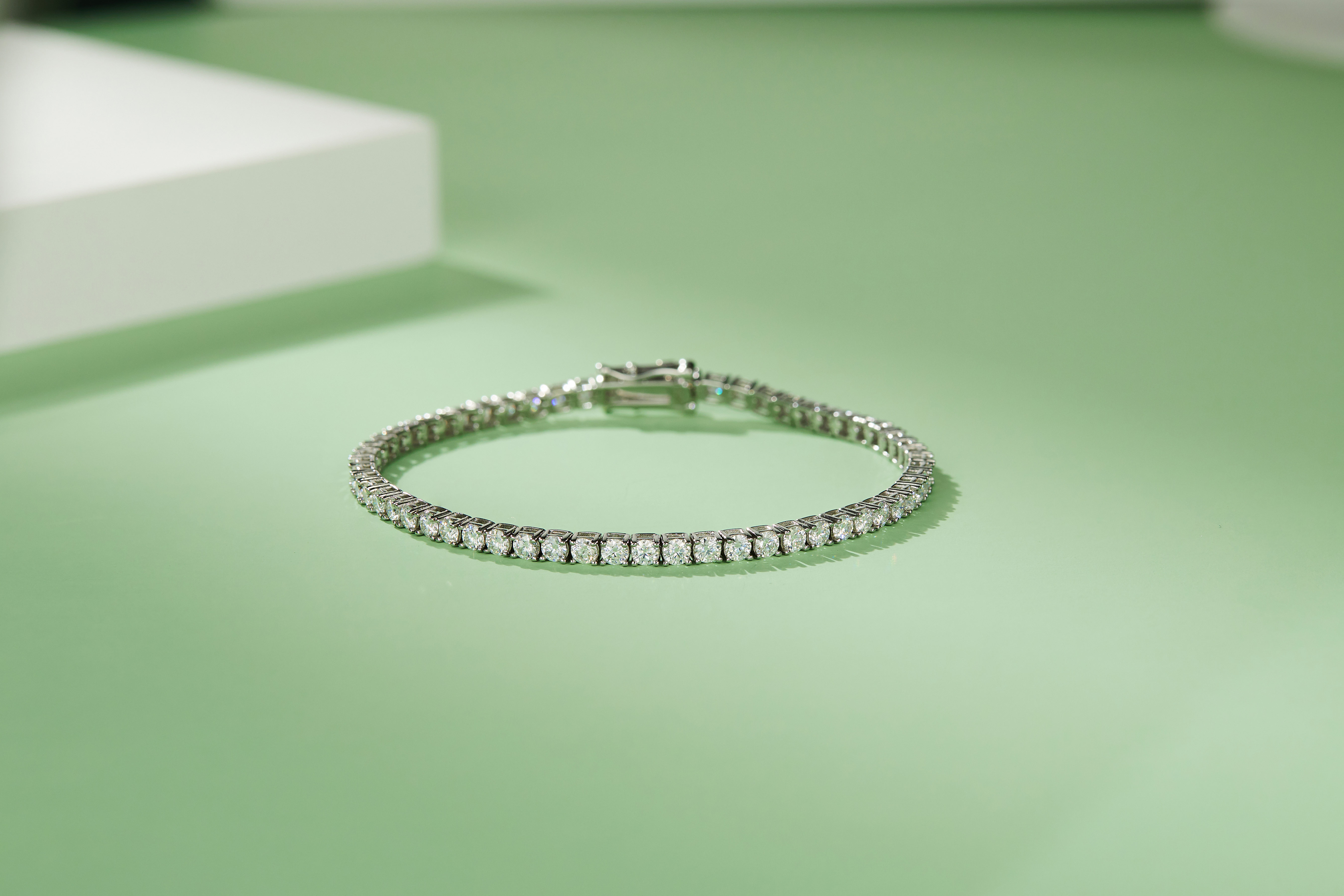 Bracelet de tennis en option pour hommes et femmes