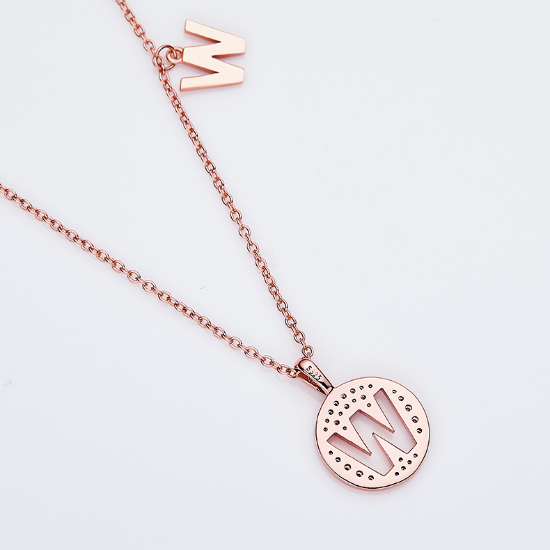 Série alphabétique W Collier en or rose Lovely