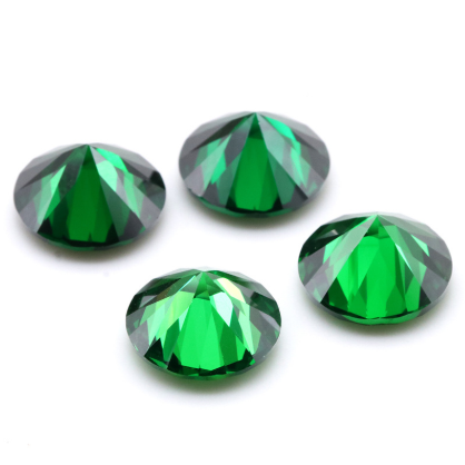 Vente en gros de fabricant de pierres nues rondes en zircon vert