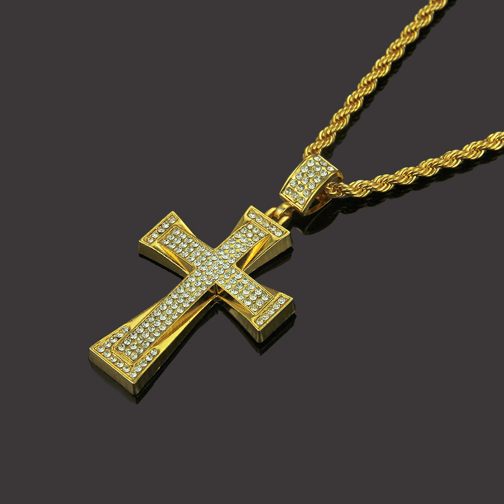 Croix Religieuse Hip Hop du Collier