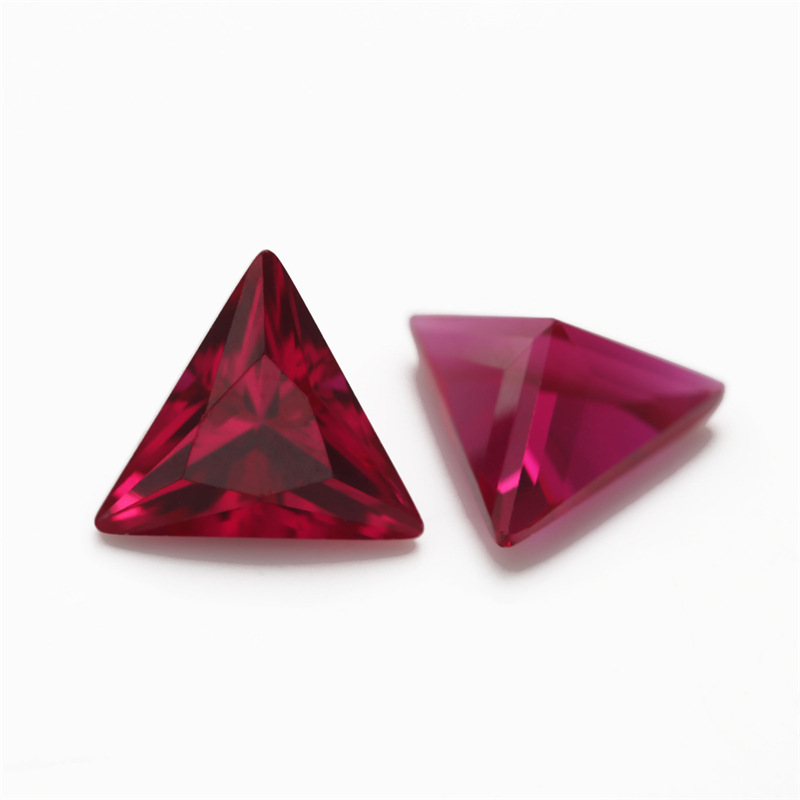 8 # Triangle Rouge Corindon Wuzhou Ratnapura Gemme Artificielle Rubis Synthétique