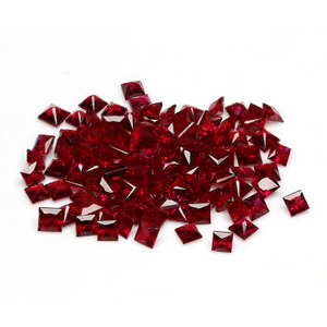 Fabricants en gros rubis artificiel de haute qualité 1.5-2.5mm rubis de sang de pigeon carré