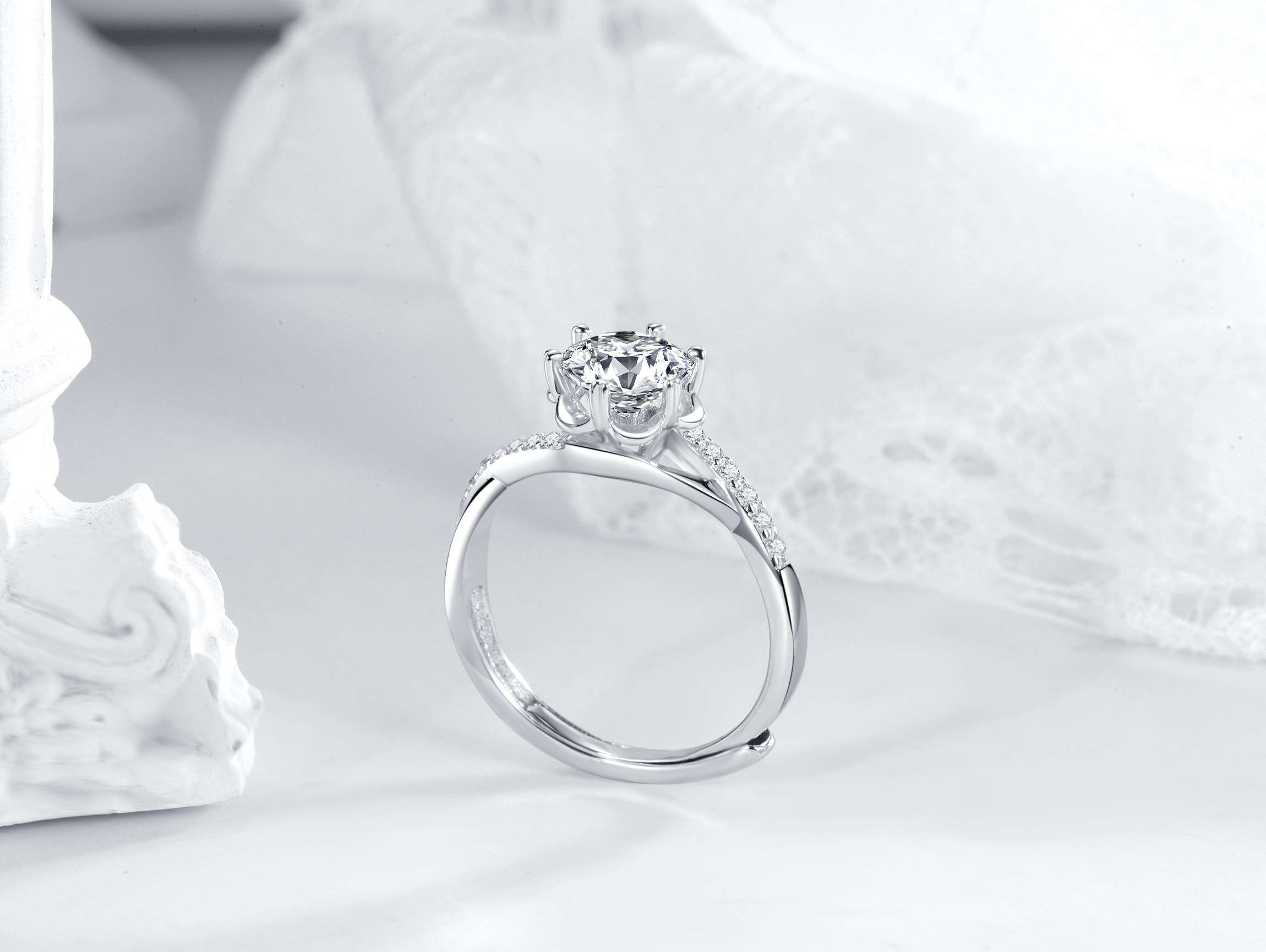 Vente en gros de bagues de mariage de haute qualité en argent 925 Moissanite Diamond Jewelry