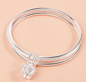 Deux brillants et un givré trois petits bracelets ronds, bracelet couronne plaqué argent cuivre blanc, femme