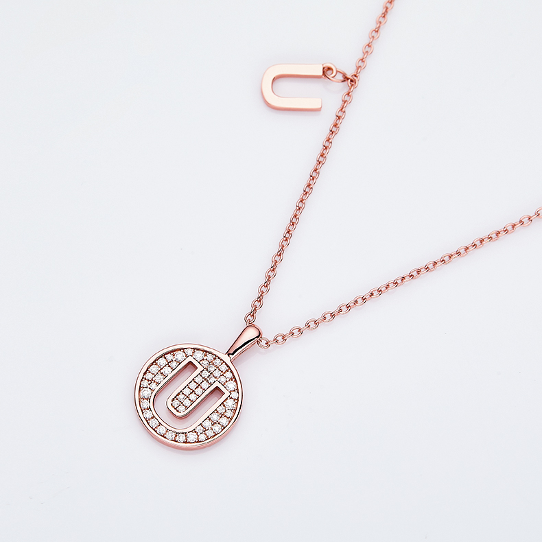 Série alphabétique U Lovely Collier en or rose