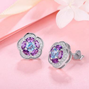 Boucles d'oreilles fantaisie en argent sterling 925 avec fleurs de moissanite violettes