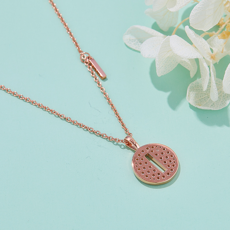 Série alphabétique I Lovely collier en or rose