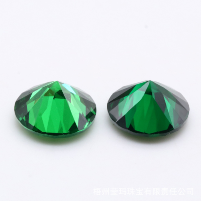 Vente en gros de fabricant de pierres nues rondes en zircon vert