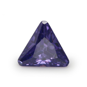 5A pourpre brillant de la fabrication de gros de zircons cubiques Triangle pour les bijoux