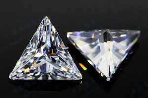 8.0mm Triangle Cut Haute Qualité VVS Moissanite D Couleur 3EX Usine Prix de Gros Moissanite Synthétique