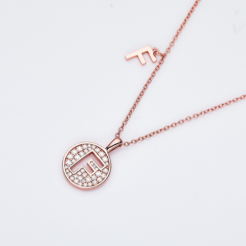 Série alphabétique F Lovely collier en or rose