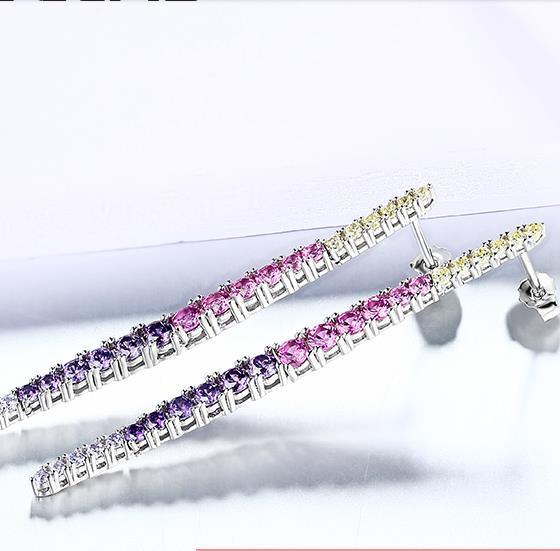 Boucles d'oreilles en argent Zircon coloré Bijoux exquis pour femmes