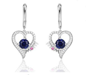 Boucles d'oreilles en saphir 925 en argent sterling matériel femelle exquis saphir en forme de coeur boucles d'oreilles cadeau fête