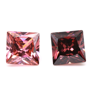 Vente en gros d'usine 3EX Light Carmine VVS Princess Cubic Zirconia