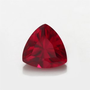 8 # accessoires de bague rubis artificiel triangle de corindon rouge